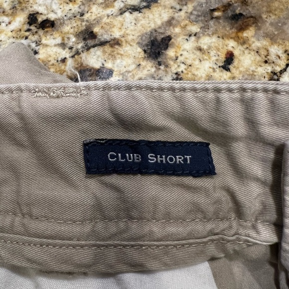 Vineyard Vines Club Short - Picture 4 of 5